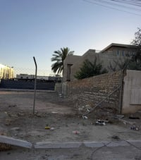 ضباط القاهرة • ١٠٠م • واجهة ٥م