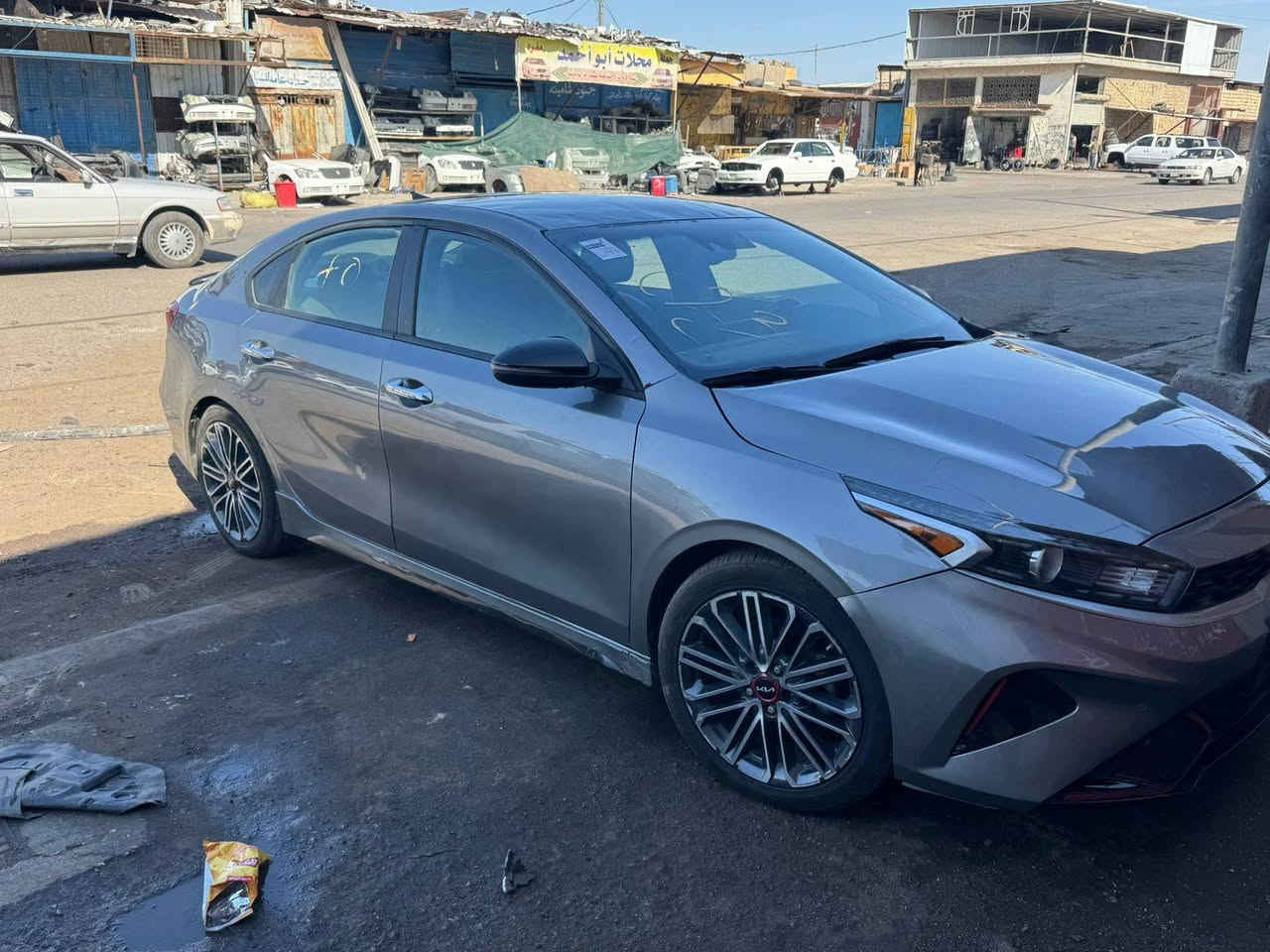 فورتي للبيع مديل 2023 حادث مال امريكه جاملغ وهنا صار بيه تبديل فخذه من البنط سياره جيتي تيربو فول عده الفتحه

ذي قار معوقين للستفسار 

السعر 115وبيه مجال
تواصل واتس *********** البصرة, العراق
