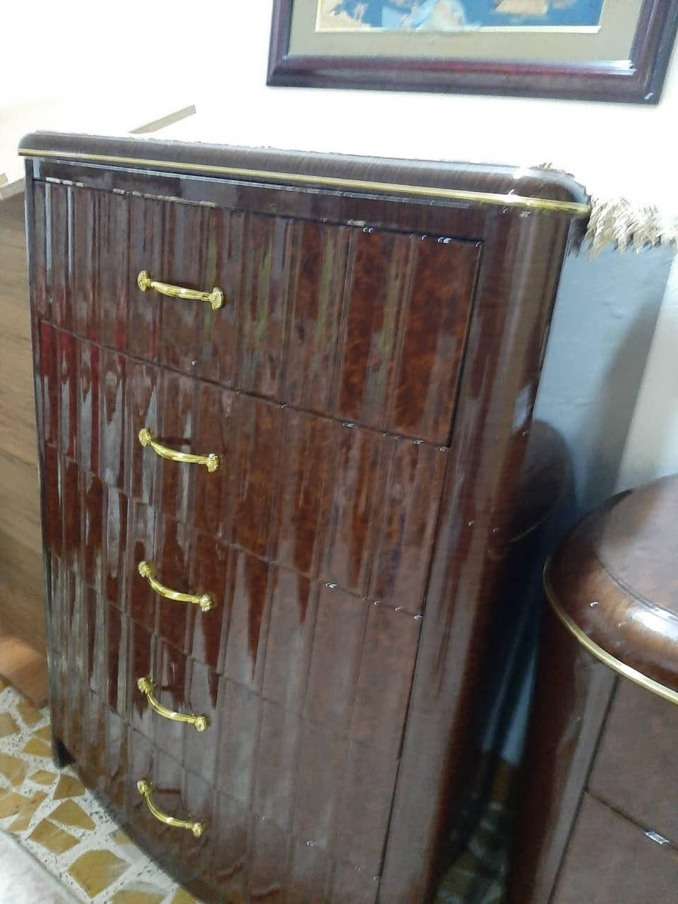 غرفة نوم للبيع نظيف جدا ***********
