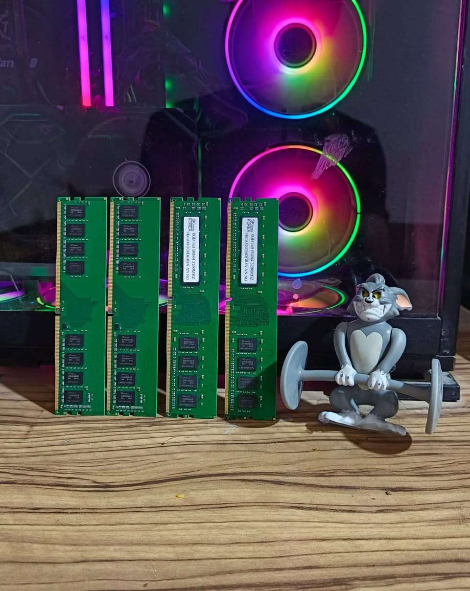 متوفر مجموعة قطع حاسبات
الأسعار تحت الصور
توصيل لكل محافظات 3 الف
البصرة قضاء المدينة
***********
