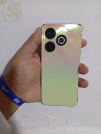 جهاز للبيع تذكره 128 رقم   07858081101