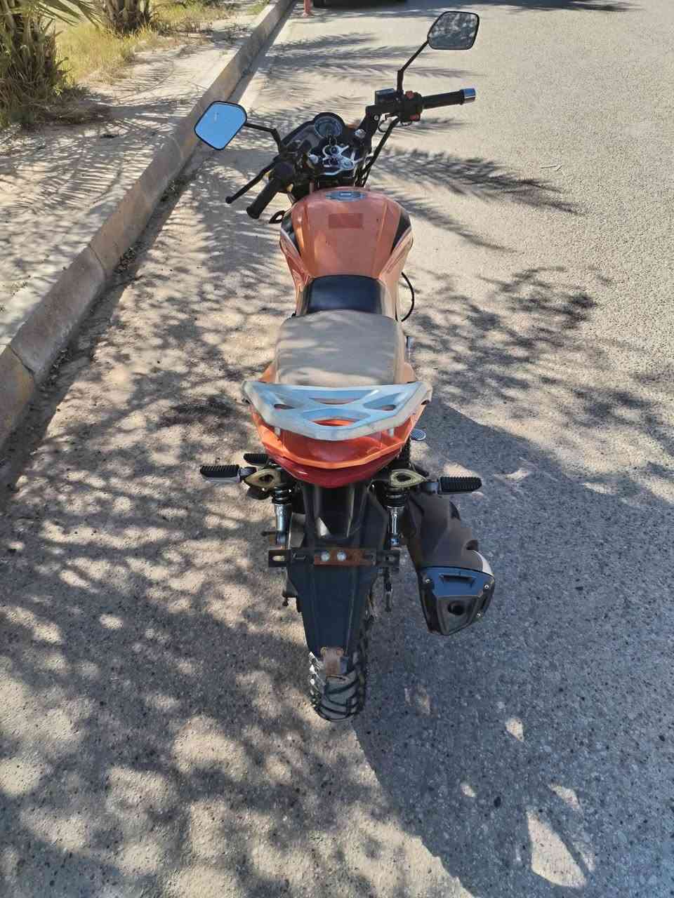 هيومه موديل 2022 بدون أوراق مكاتبه فقط البيع السعر 650 وبيه مجال شراي يتصل مكاني رمادي ***********
