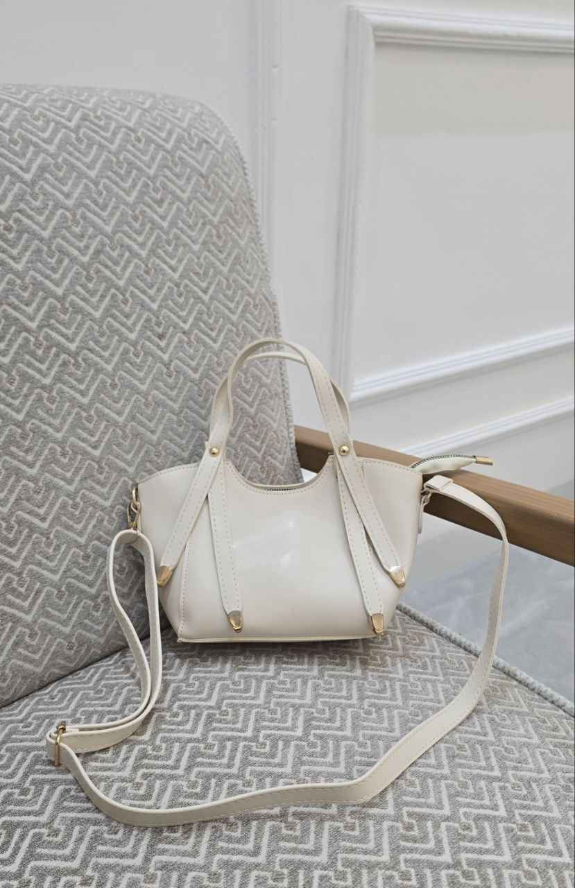 سعر القطعة:20
كوالتي 💯
العرض ↔️ 26سم
الاوتفاع ↕️ 16سم

توصيل لجميع محافظات 5 بغداد, العراق


**إذا كنت صاحب هذا الإعلان وتريد حذفه لأي سبب، رجاءا أرسل رسالة إلى الدعم الفني**