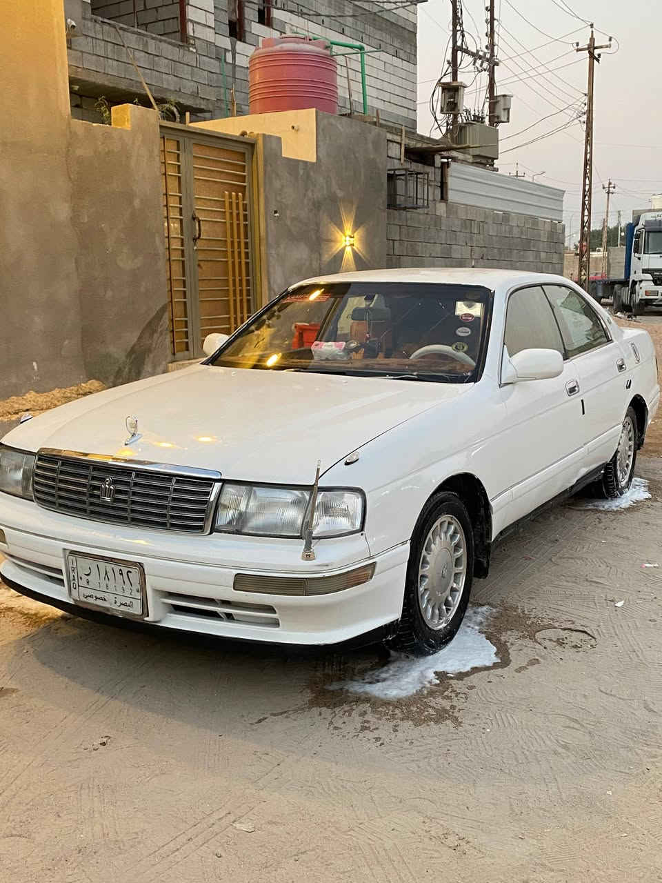 سلام عليكم
بطه البيع ...مكينه 2ونص ديلكو رقم بصره 
سنويته من2021 ماكو طلب عليه 
السعر 37 وبيه مجال ..
الهاتف ***********
