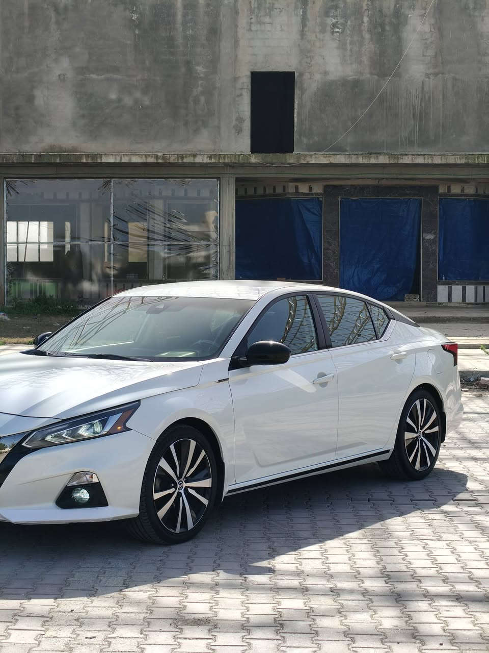 السلام عليكم تحياتي للجميع
NISSAN ..Altima..2020.SR
نيسان...التيما 2020  SR
سياره بدون حادث بدون صبغ شرط دعاميات بدون صبغ سونار مرفق  داخل منشور..
الفئه  SR ..
موديل 2020
لون أبيض ثلجي
محرك 2500..4سلندر
بصمة تشغيل
ابواب بصمة  
باب صندوق كهرباء
تشغيل عن بعد
رادارات 360°
رادار خلفي (توقف ذاتي )
رادار امامي (توقف ذاتي)
رادار جانبي  تحديد مسار+توقف ذاتي
شفتات ستيرن (گير ستيرن)
كامره خلفيه
حساس خلفي
فول تحكم ستيرن
مثبت سرعة   
كشنات كهربائي
ويل كروم حجم 19
ليد زينون
لايتات فول زنون
................................................
سياره بدون حادث بدون صبغ شرط دعاميات بدون صبغ سونار مرفق داخل منشور سياره بدون رصعات بدون شخوط  ...كير محرك شرط فحص
سياره ماشيه 65 الف ميل
رقم سليمانيه  شرط وكاله تحويل
🔴سعر 162 بيه مجال بسيط🔴
مكان سياره ديالى.. خانقين استفسار اتصال رقم الهاتف  ***********
