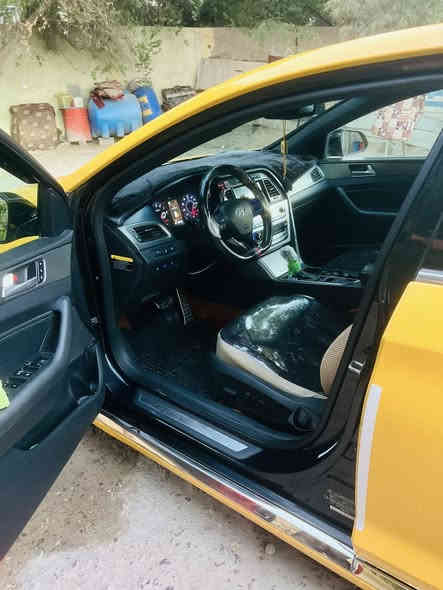 السلام عليكم سياره سوناتا للبيع موديل ٢٠١٥ مكفوله من غير حادثها سياره واحد ع واحد أي متن. حادثها منشور  سياره وارد أمريكي السعر ١٢٥ العنوان بغداد الزعفرانيه الاستفسار الرقام     ***********/***********
