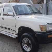 هايلوكس • ١٩٩٠ • دبل اكسل