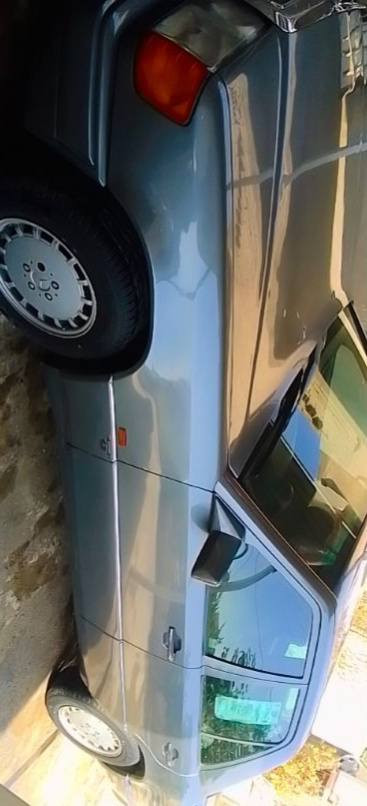 مارسيد دب
سيارة شرط كير ومحرك بطه شرط / سيارة بسمي 
بدون ضرر طخم تواير  
السعر 58 بيه مجال او ( مراوس حسب القناعة) 
***********
