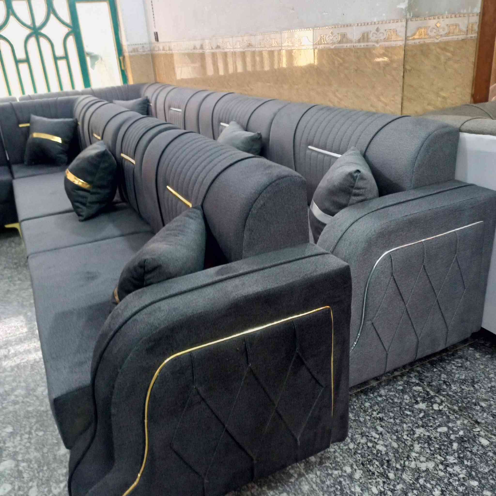 نشتري جميع التخامه المستعمله تبديل التخم القديم بتخم جديد بابل الحمزه الغربي حي الدولار قرب عماره دكتور ناجي أتصال ***********
