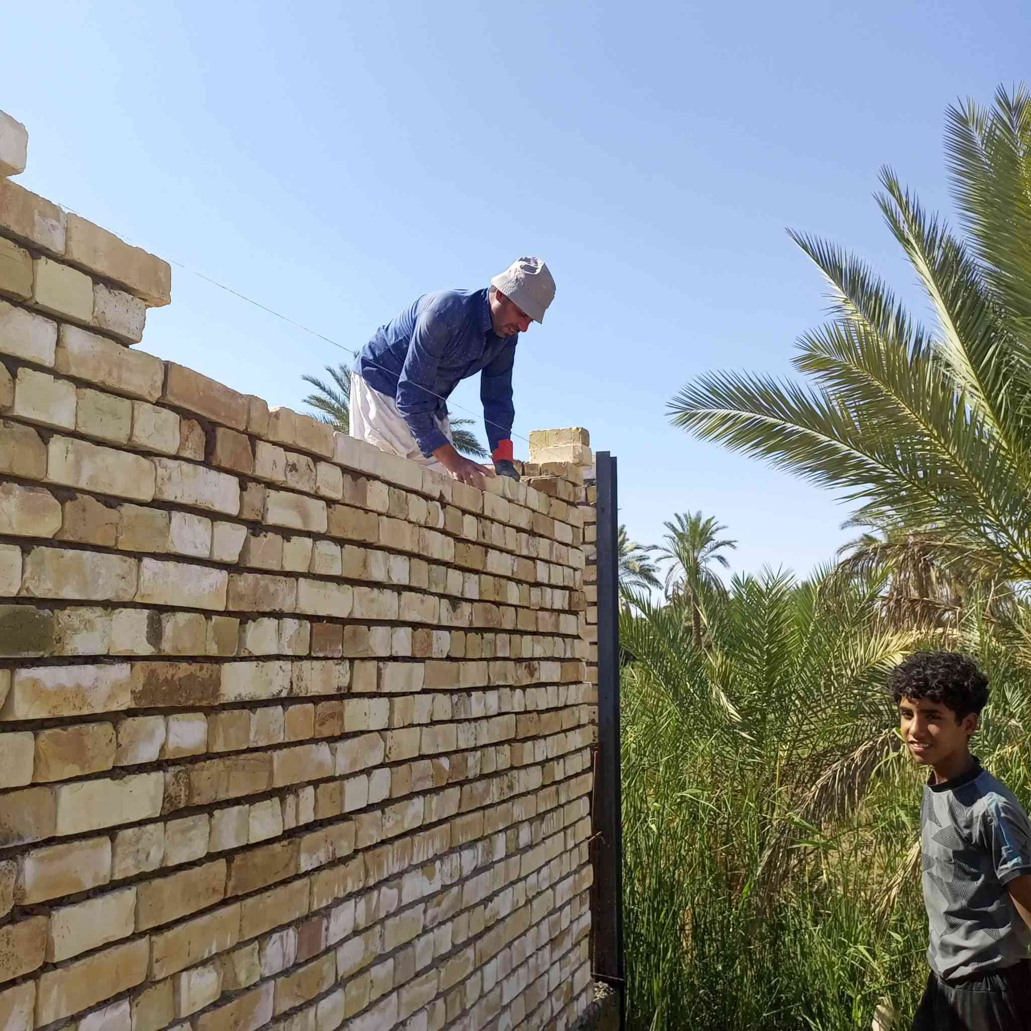 خلفه عكاده بإدارة احمد رماحي رقم هاتف ***********
