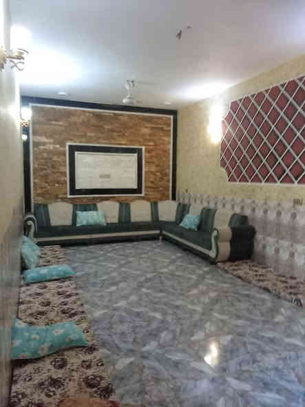 ....بسم الله الرحمن الرحيم....
متوفر بيت طابقين الفلوجه .منطقة ل18
المساحه 250م واجهه 12ونص ونزال 20 وشارع 10 م 
البيت مكون من 4غرف نوم واستقبال ومطبخ وصاله
نافذ من شارع 20 وقريب من شارع 40 الرئيسي
البناء بلوك
طابو صرف 
السعر 135 وقابل للتفاوض
للتواصل والاستفسار اكثر ع الارقام التاليه واتس اب 
***********
***********
كذالك زوروا مكتبنا مكتب الرمال للعقار .الفلوجه .شارع 60 مجمع عقارات الفلوجه
