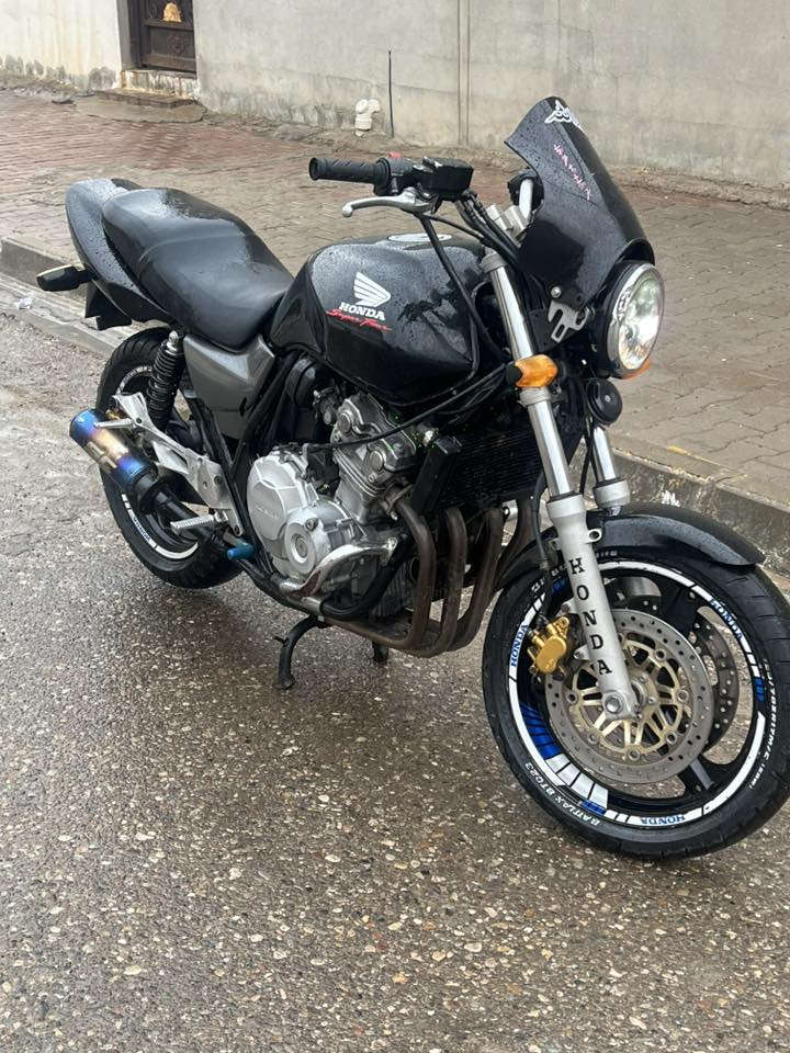 سي بي فور جيل 3
نوزال كير محرك شرط 
مكفواله كفاله عامه 
اورق كامله 
سعر 17
عنوان كركوك 
شراي اتصال ***********
