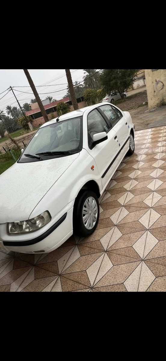 السلام عليكم 

سمند موديل 2011رقم بغداد سنويه 2028مصفرها غرامات 

السياره مكفوله لا صبغ او لا تبديل او لا ضربه فقط دواير خلفيه 

مكينه او كير مكفولات حداديه جديده  تخم تاير مكان السياره 

بابل السعر 48او بيها مجال رقم الهاتف ***********
