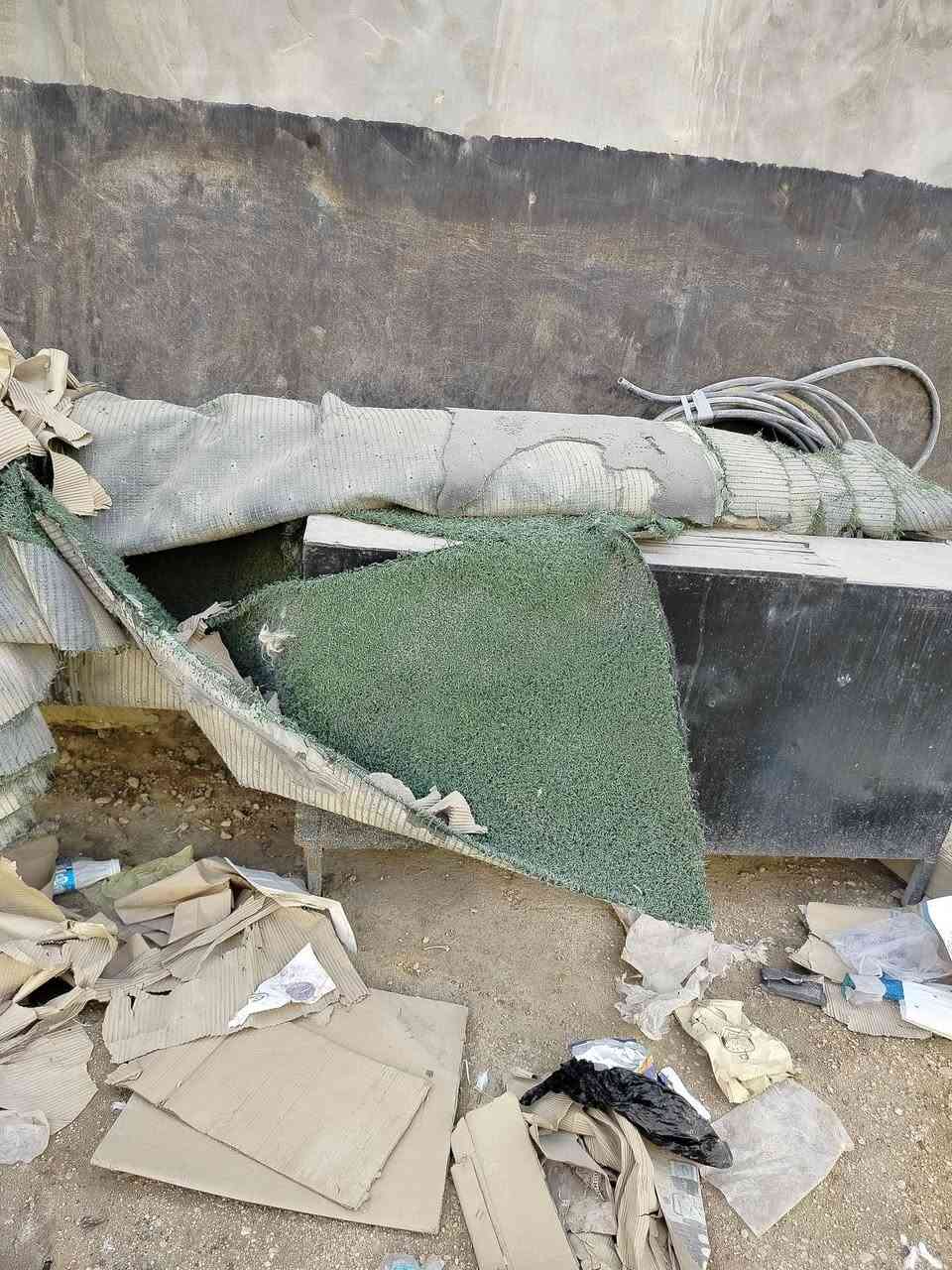 ثيل صناعي مال ملاعب الصلي ثقيل بي 26متر مربع وتساب ***********
