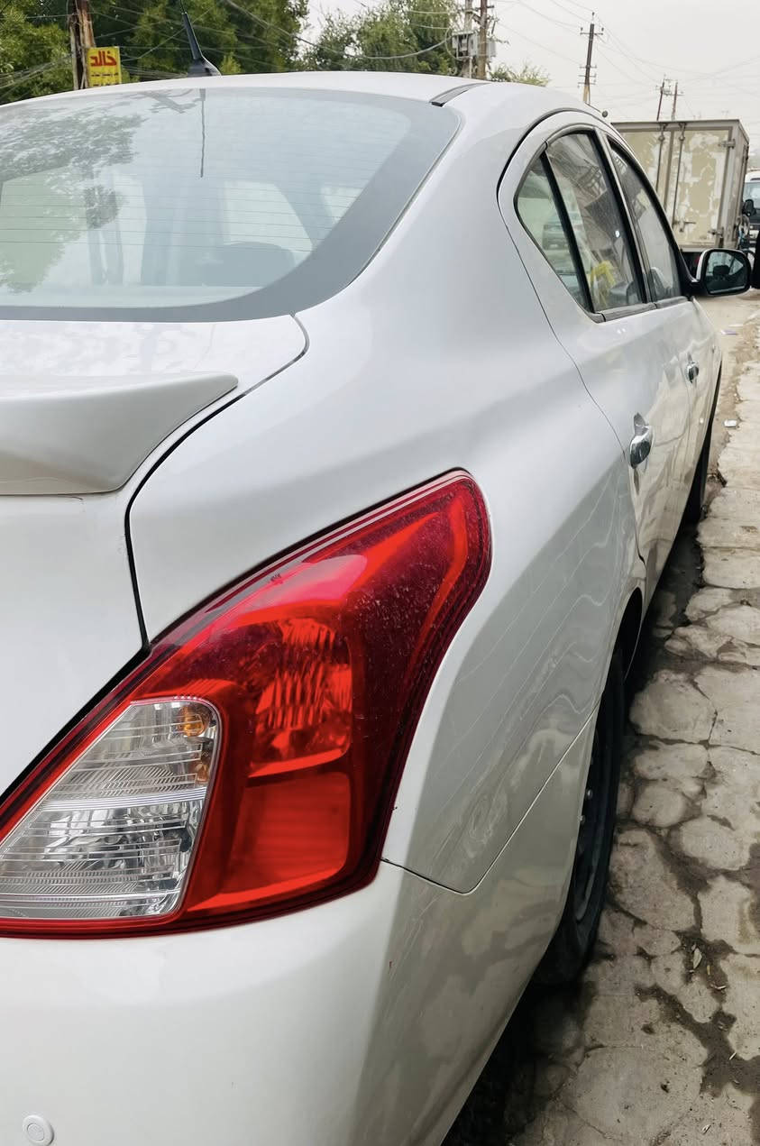 يالله ❤️
عندي نيسان سني 2021 هندي  بليته زركة استلام شركة وبعده بوضع الشركة اي قطعه ممبدل بيه ممشاه 60 الف 
مدوشمه ارضيات سفاري وكشنات   

( بيه منضومة غاز جديد شاده قبل شهرين ضمان سنتين ) السياره مكفوله كله  

( فقط جاملغ امامي ايسر اثر حادث بسيط جدا فضلت ابدله ببلادي على ان اصلحة )  السعر  ( 118 ) مكانه بغداد الطوبجي ***********
***********وتساب
