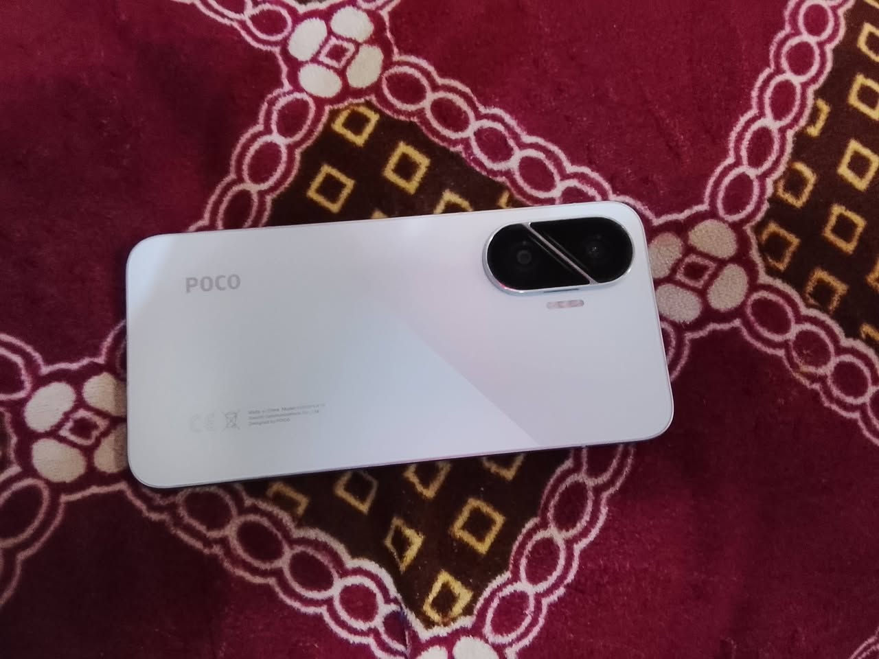 بوكو اف 7ذاكره 512بطاريه 100 جهاز مشتري جديد قبل سبوعين سعر الجهاز 550استفسار ***********
