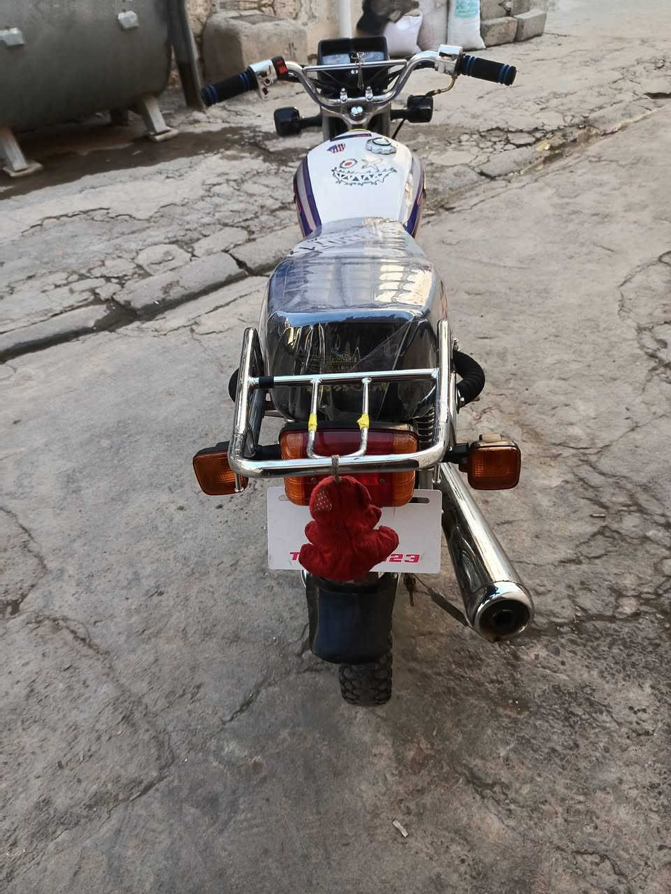 للبيع ماطور تايكر موديل 2023 محرك شرط مامفتوح كهربايات كلهه شغالا نضافه خير من الله السعر 590وبي مجال شي قليل للطيبين
والشراي يخابر ويدلل ***********
*********** مكان موصل حي المنصور
