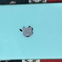 ايفون ١١ • ١٢٨ • عادي