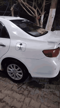 سلام عليكم كورلا ياموديل ٢٠٠٩ رقم بغداد وارد امريكي سياره كلين هنا صار بيه بارد بل جاملغ قليل حك ٤ اصابع مكانه بغداد اليرموك سعر ١٢٥ وبيه مجال قلي ***********  مكينه وكير مكفولات تخم تاير جيد تبريد ثلج داخل صاج محرك ١٨٠٠ بجم كبس ايرباكات مكفولات
