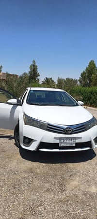 كورلا مديل 2015 خليجي مكفول  بيه بارد  كير محرك شركه  ماشيه 183 الف تب...