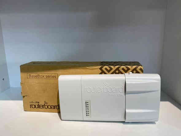 لدینا انواع مواد مایکروتیک

بالجملە و مفرد 

لدینا توصیل لکل محافضات

MIKROTIK 

***********

***********

سلیمانیە - شارع سالم -عمارە عقاری

[#Mikrotik](https://www.facebook.com/hashtag/mikrotik?__eep__=6&__cft__[0]=AZWiMl_-SS5LoGHaKiegXq8wyq1mvpXhZKAuX2kG9_hbrPtYXSE2iZfIFAjwZ7Sww4W7DLqc3se0Z_qD3HaEaxv55jmt8a3L9APq1d1X3hA_TBTiTCM6nKexIxXF9rlLlV5WM2TgrmGrp2YIrWl6AzzJk6JRzrq_29kp8O0W9d71EIGXyrQ-syR15zMO0uh8B8lYzUJNd8pAUyPqwnNpwncF&__tn__=*NK-R) [#Mikrotik](https://www.facebook.com/hashtag/mikrotik?__eep__=6&__cft__[0]=AZWiMl_-SS5LoGHaKiegXq8wyq1mvpXhZKAuX2kG9_hbrPtYXSE2iZfIFAjwZ7Sww4W7DLqc3se0Z_qD3HaEaxv55jmt8a3L9APq1d1X3hA_TBTiTCM6nKexIxXF9rlLlV5WM2TgrmGrp2YIrWl6AzzJk6JRzrq_29kp8O0W9d71EIGXyrQ-syR15zMO0uh8B8lYzUJNd8pAUyPqwnNpwncF&__tn__=*NK-R) [#slemani](https://www.facebook.com/hashtag/slemani?__eep__=6&__cft__[0]=AZWiMl_-SS5LoGHaKiegXq8wyq1mvpXhZKAuX2kG9_hbrPtYXSE2iZfIFAjwZ7Sww4W7DLqc3se0Z_qD3HaEaxv55jmt8a3L9APq1d1X3hA_TBTiTCM6nKexIxXF9rlLlV5WM2TgrmGrp2YIrWl6AzzJk6JRzrq_29kp8O0W9d71EIGXyrQ-syR15zMO0uh8B8lYzUJNd8pAUyPqwnNpwncF&__tn__=*NK-R) [#iraq](https://www.facebook.com/hashtag/iraq?__eep__=6&__cft__[0]=AZWiMl_-SS5LoGHaKiegXq8wyq1mvpXhZKAuX2kG9_hbrPtYXSE2iZfIFAjwZ7Sww4W7DLqc3se0Z_qD3HaEaxv55jmt8a3L9APq1d1X3hA_TBTiTCM6nKexIxXF9rlLlV5WM2TgrmGrp2YIrWl6AzzJk6JRzrq_29kp8O0W9d71EIGXyrQ-syR15zMO0uh8B8lYzUJNd8pAUyPqwnNpwncF&__tn__=*NK-R) [#جملە](https://www.facebook.com/hashtag/%D8%AC%D9%85%D9%84%DB%95?__eep__=6&__cft__[0]=AZWiMl_-SS5LoGHaKiegXq8wyq1mvpXhZKAuX2kG9_hbrPtYXSE2iZfIFAjwZ7Sww4W7DLqc3se0Z_qD3HaEaxv55jmt8a3L9APq1d1X3hA_TBTiTCM6nKexIxXF9rlLlV5WM2TgrmGrp2YIrWl6AzzJk6JRzrq_29kp8O0W9d71EIGXyrQ-syR15zMO0uh8B8lYzUJNd8pAUyPqwnNpwncF&__tn__=*NK-R) [#مفردات](https://www.facebook.com/hashtag/%D9%85%D9%81%D8%B1%D8%AF?__eep__=6&__cft__[0]=AZWiMl_-SS5LoGHaKiegXq8wyq1mvpXhZKAuX2kG9_hbrPtYXSE2iZfIFAjwZ7Sww4W7DLqc3se0Z_qD3HaEaxv55jmt8a3L9APq1d1X3hA_TBTiTCM6nKexIxXF9rlLlV5WM2TgrmGrp2YIrWl6AzzJk6JRzrq_29kp8O0W9d71EIGXyrQ-syR15zMO0uh8B8lYzUJNd8pAUyPqwnNpwncF&__tn__=*NK-R)
