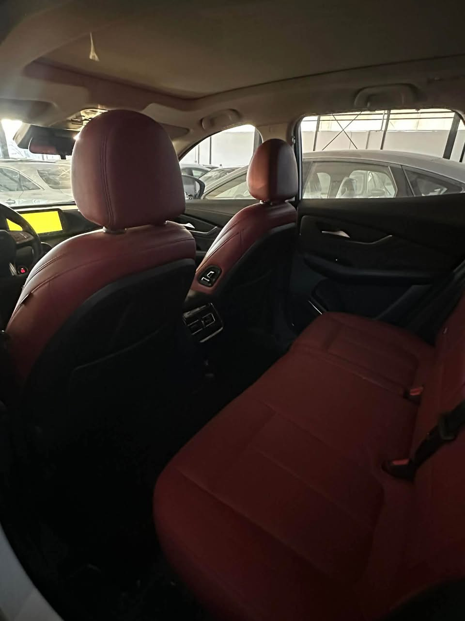 دۆنگ فینگ TS فۆرسینگ مۆدێل٢٠٢٥ فوول مواسە فاتی زە مانی شە ریکە بێ بۆیاخ بێ سارد تە نها ٤٣٠٠٠ کلم ر
ڕۆشتووە گێڕو مە کینە و هە موو گیانی بە شەرت تە نها کە مێک شوختی لە دە عامی دواوەی هە یە پانۆراما کوشن جلد ناو سورەکوشن کارە با وویل رە ش لایت و بە گلایت لید شە حن مۆبایل هە موو گیانی بە شەرت لە سلێمانیم بۆ پە یوە ندی *********** السليمانية, العراق
