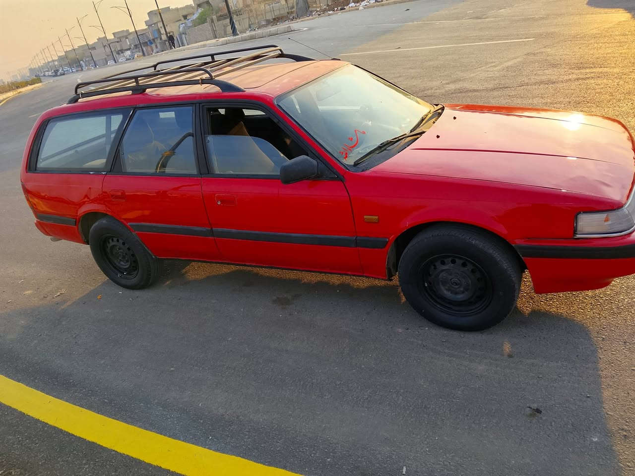 للبيع مازدة موديل 1991 سنويه بسمي سياره نضيف مثل ما بل صوره محرك 12 بخ   شراي خابر ع رقم السعر 38 بيها مجال  ***********
