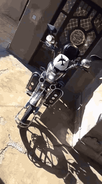 دراجه شحن للبيع جاهزه من كلشي بطاريات ٣٢انبير صار شهر من شادهن لسعر ٥٥...