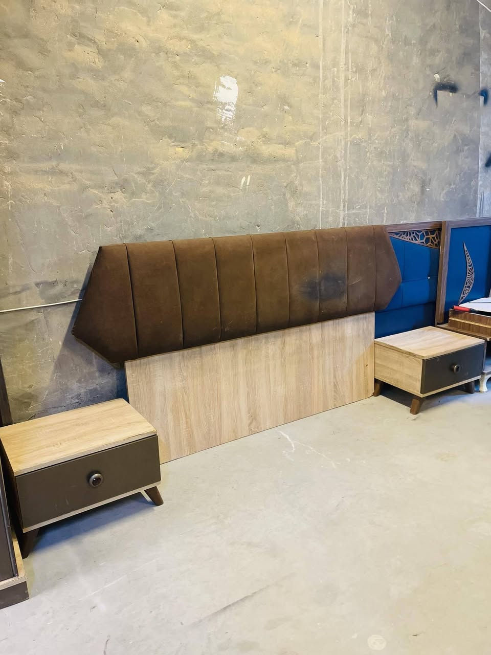 غرفه نوم تركي 🇹🇷 
7قطع  نضافه 90
السعر 400
 مع شد ونقل مجاني داخل بغداد


**إذا كنت صاحب هذا الإعلان وتريد حذفه لأي سبب، رجاءا أرسل رسالة إلى الدعم الفني**