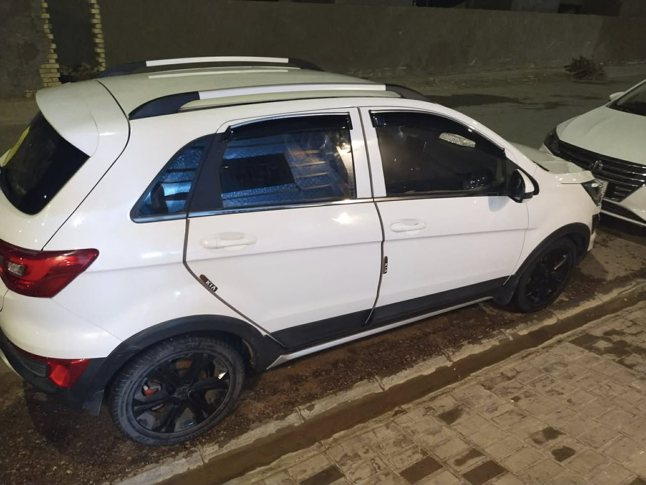 بايك X25موديل 2019 رقم قادسية حرة مامطلوبة مكانها بالنجف اللون ابيض ماشية 45 الف كيلو متر كشنات جلد اسود واحمر شاشة كبيرة لمس تبريد لمس بلوتوث تحكمات بالاستيرن كير محرك متسوبيشي ويل كب تخم تاير تبريد ممتاز السعر 86 وبيها مجال قليل.


**إذا كنت صاحب هذا الإعلان وتريد حذفه لأي سبب، رجاءا أرسل رسالة إلى الدعم الفني**