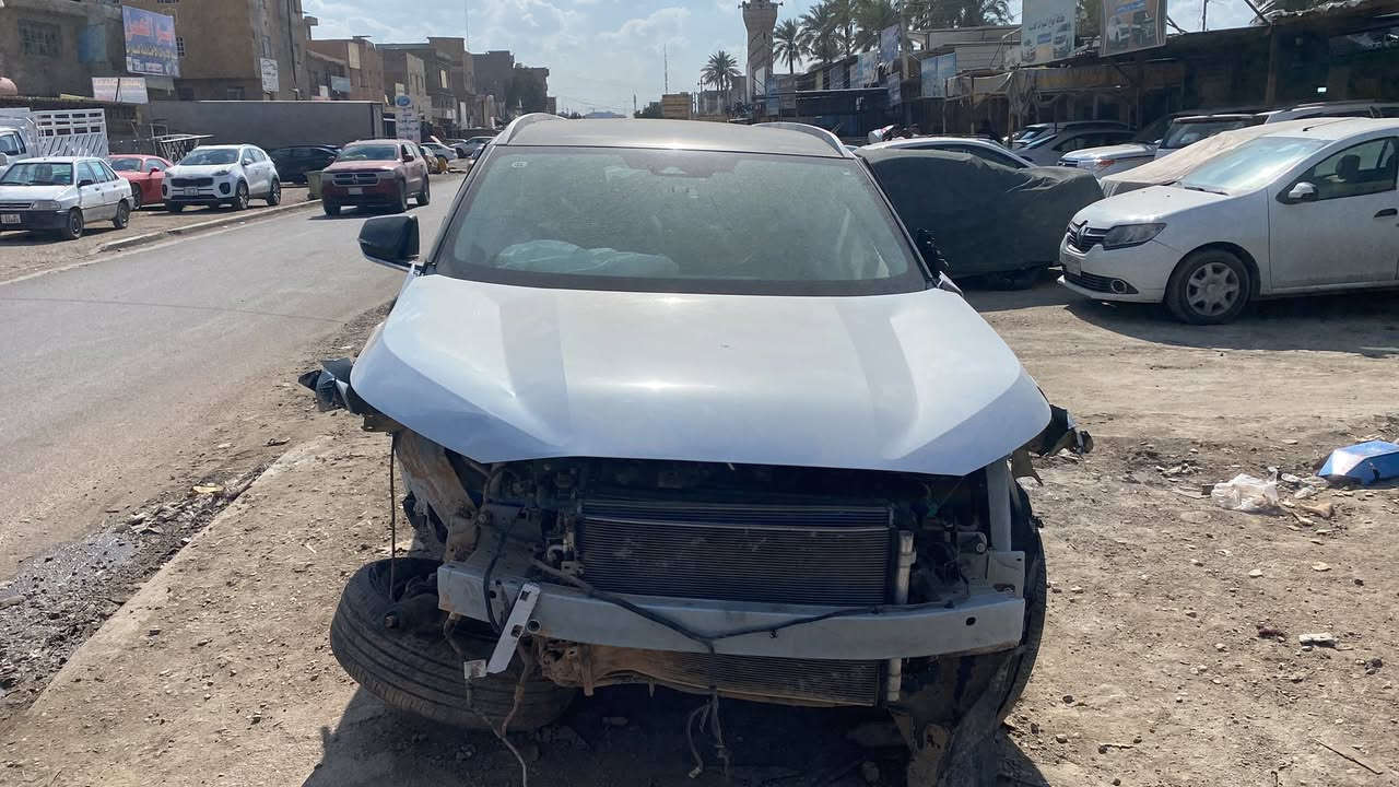 السلام عليكم  
سياره  صيني موديل 2025
ضربتها واضحه بلصور ماشيه شي قليل 
السعر 78 
ابيعها عله ضررها
***********بغداد ساحة عدن
