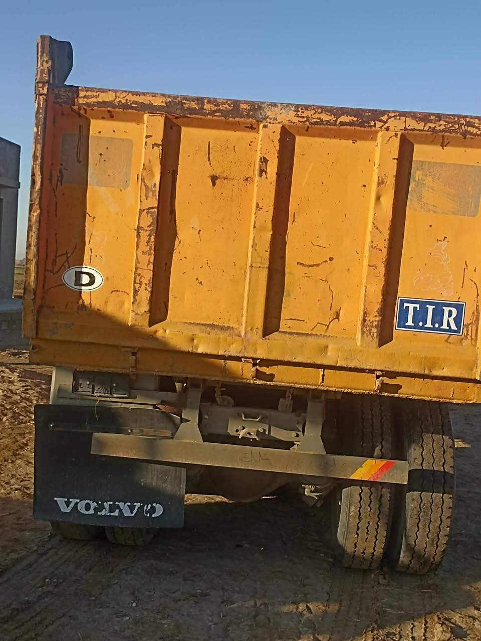 سلام عليكم للبيع فالفو جاهزه للعمل ومكفوله من كل النواحي تخم تاير جديد سياره جاهزه الاتصال على الرقم التالي

***********
*********** عنوان واسط الدبوني
