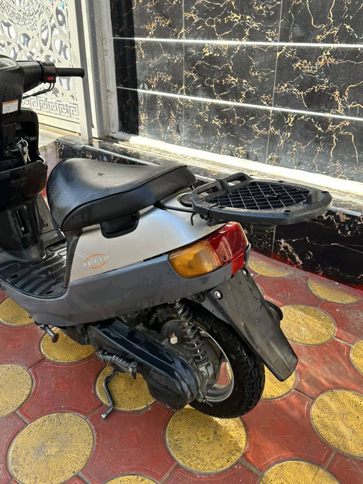 سلام عليكم دراجه بطه للبيع موديل 2003 كهربائياته كلهه شغال سلف اشاير كلوب امامي عالي ناصي بك لايت محرك نضيف السعر 760 وبيه مجال قليل العنوان كربلاء البوبيات للاستفسار ***********
