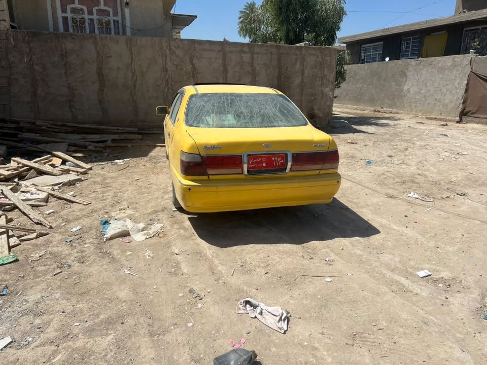 سلام عليكم ملكه 
٢٠٠٥كصتين سياره جاهز للخير
برغي نقص ماكو 
تبريد انجماد 
مسجله ومفحوصه 
تخم تاير حداديه 
سفنجه 
وكاله ثاني 
مكاني بابل المركز السعر ٤٠ 
وعليها غرامه ٦٠٠ ينزلن من يمها 
***********
