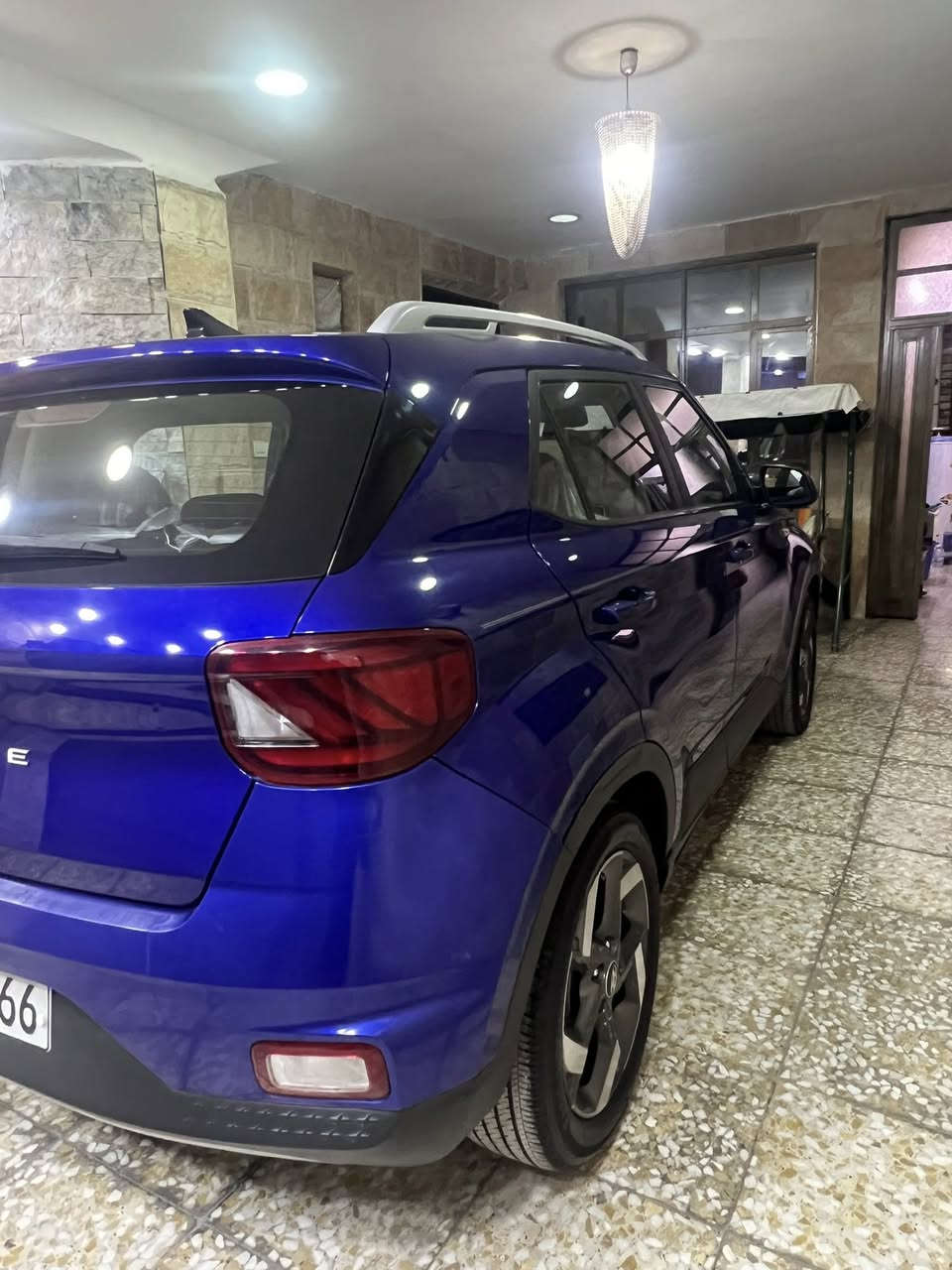 سلام عليكم هونداي فينو موديل 2021 فول مواصفات وارد امريكي حادثها بلجاملغ الخلفي يم قبغ البانزين رقمها اربيل مكان السياره بغداد السعر 135وبيها مجال (***********)
