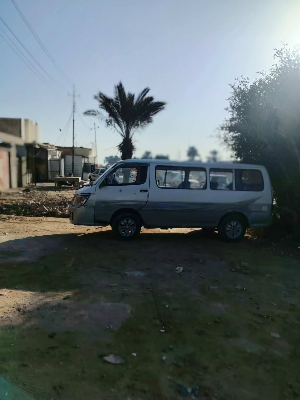 جنبي ناصي سياره حلوه ونضيفه مكفول محرك 3واي كير اكسن حداديه جديده تخم تاير. موديل 2009 ما ندل راعيها وما واصله سنويه منتهيه بل 2021سعر 35 بيه مجال حك جيه رقم ***********. ناصريه ? رقم بغداد
