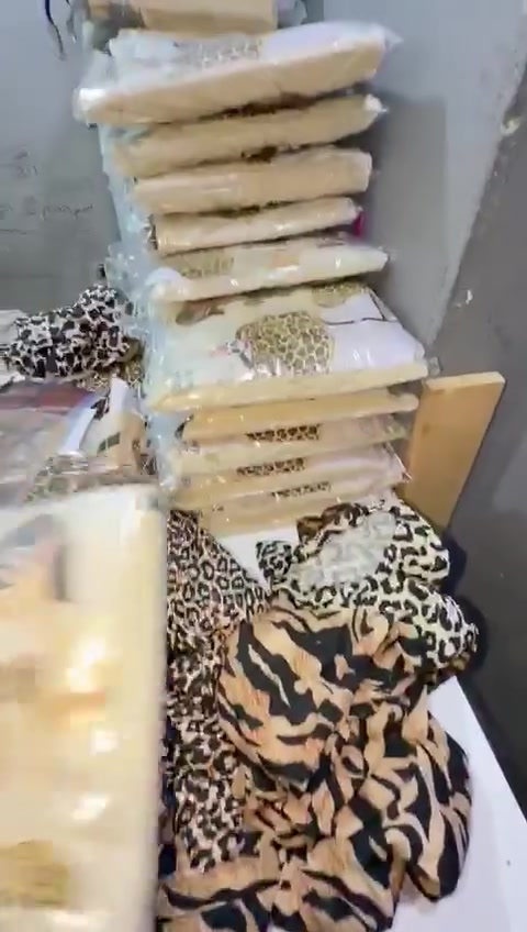 وصلت الان البجامه التيجر الفلونكه 3 قطعه 
السعر 135 جنيه
للحجز والتواصل وتس 01004306378


**إذا كنت صاحب هذا الإعلان وتريد حذفه لأي سبب، رجاءا أرسل رسالة إلى الدعم الفني**