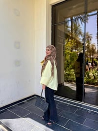 قمصان • بيج • توصيل