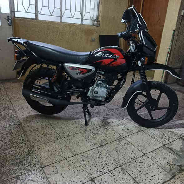 بوكسر موديل ٢٥ الدراجه مكفوله نازله بشهر الرابع رقم اربيل تحول ثاني يوم مابيها اي نقص السعر ٢٨٥٠ وبيها مجال مكاني الحريه  ***********
*********** واتساب
