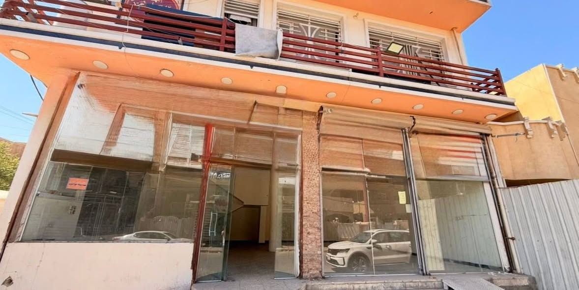 السلام عليكم محل للايجار مساحة 110 متر مربع ركن كامل خدمات الموقع ابو دشير الشارع العريض للاستفسار ***********
0772 109 5683
