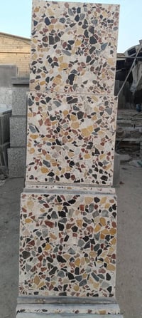 بتوفر لدينا كاشي مرمر ومزائيك بانواع مختلفه واسعار تنافسيه يوجدتوصيل ل...