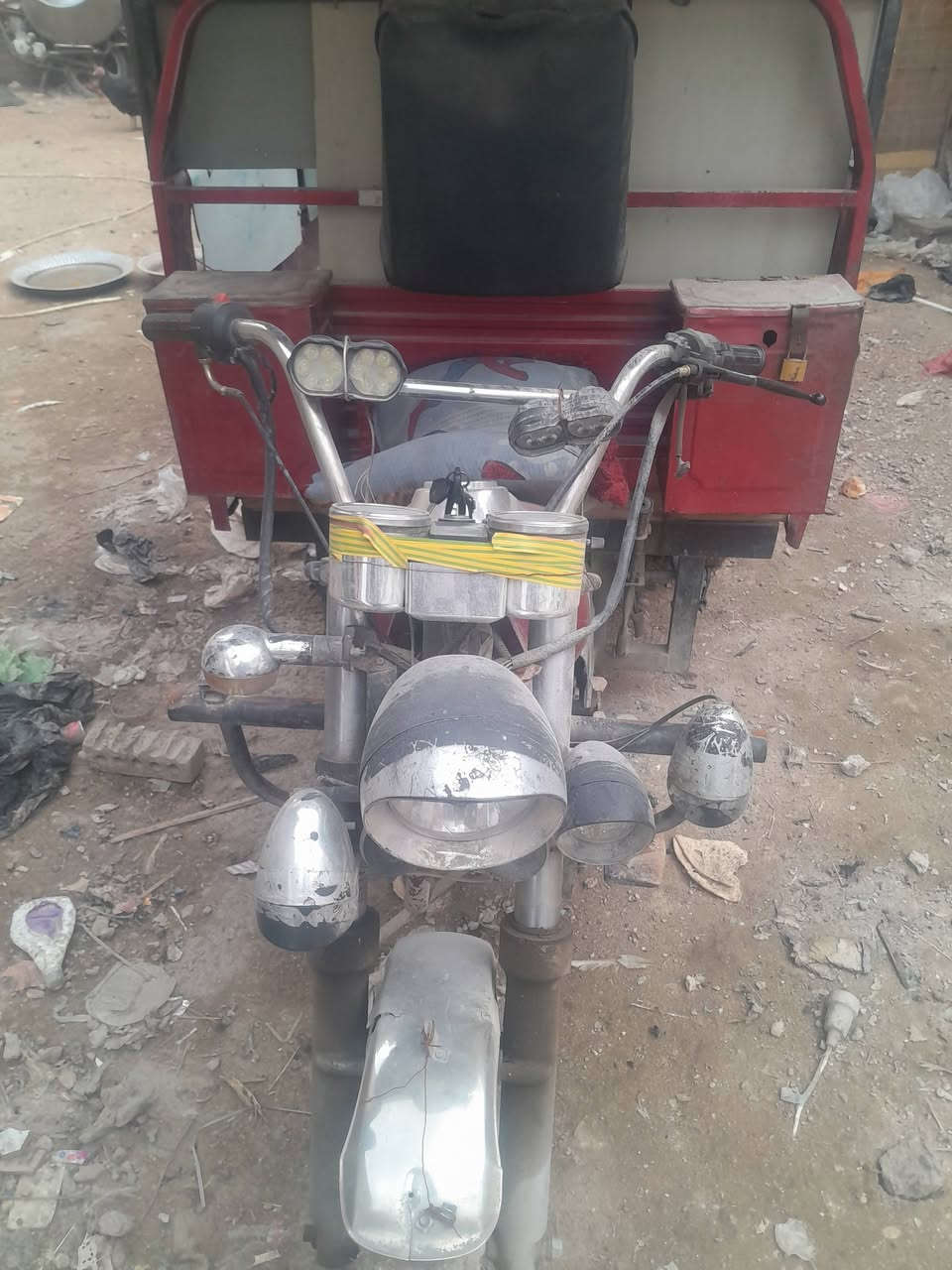 السلام عليكم ستوته مالت خبزه مديل 2016 اوراق اصولي العنوان كربلاء السعر مليون 300 بي مجال بسيط الاسفسار الاتصال عله الرقم ***********/***********
