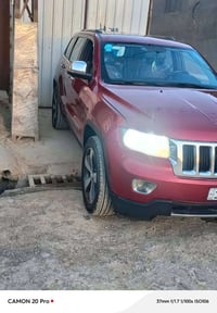 جيب خليجي موديل 2011 لون احمر سياره جديده رقم بغداد گير محرك تبريد  صد...