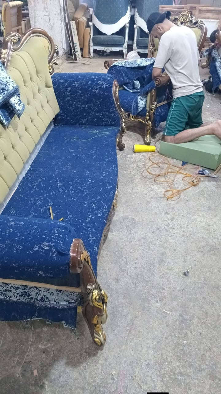 شركة غزال للأثاث المنزلي متخصصة في تجديد وصيانة الأثاث، تقدم خدمات الدوشمة وصبغ كافة أنواع الأخشاب بأعلى جودة. نتميز بالدقة والالتزام واستخدام مواد حديثة 
لإعادة الأثاث إلى مظهر عصري وبأسعار مناسبة. للأستفسار/
*********** العنوان بغداد زيونه قرب الجوازات
