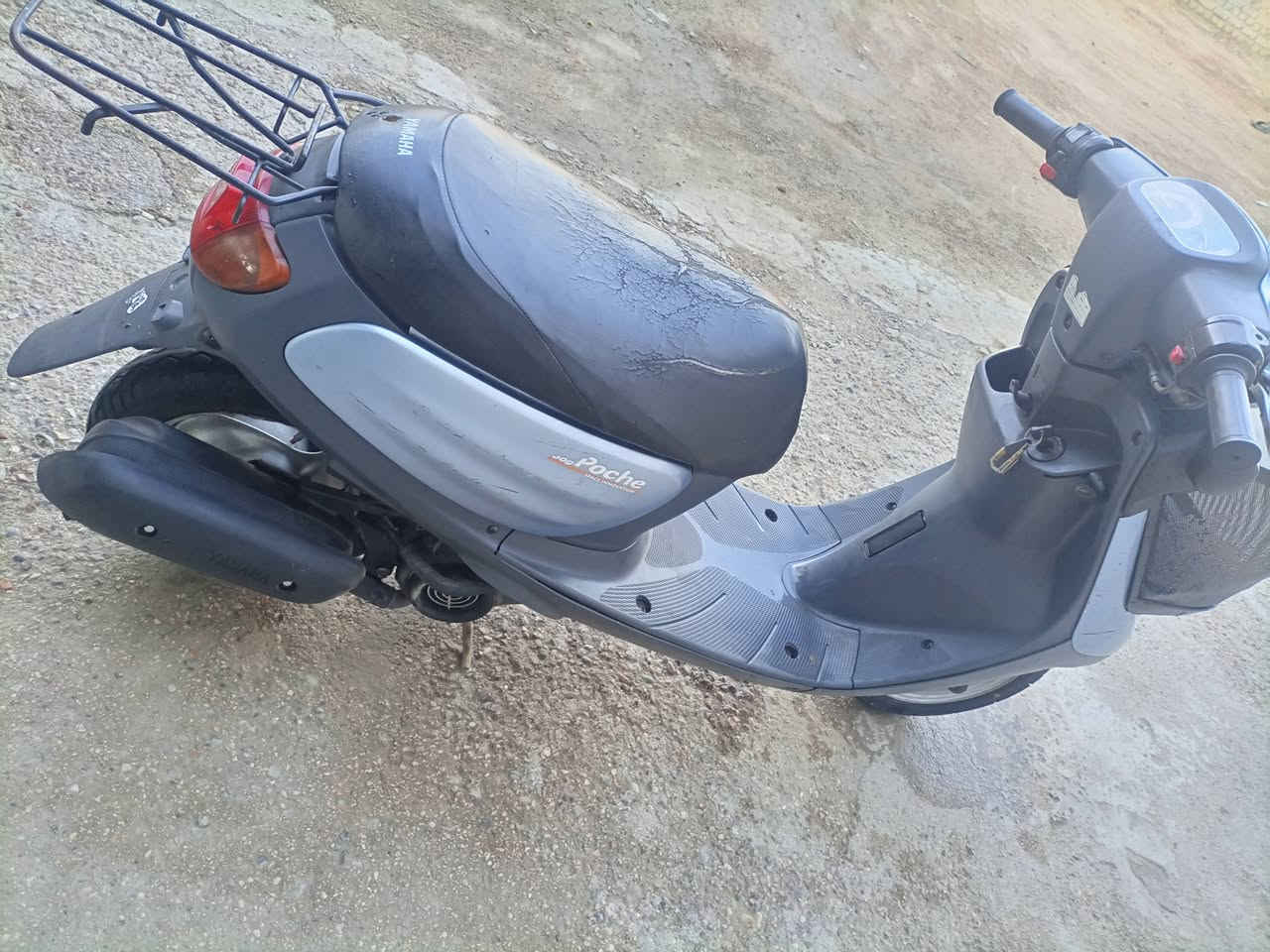 دراجه للبيع نضيفه 550 وبيه مجال موبايل ***********
