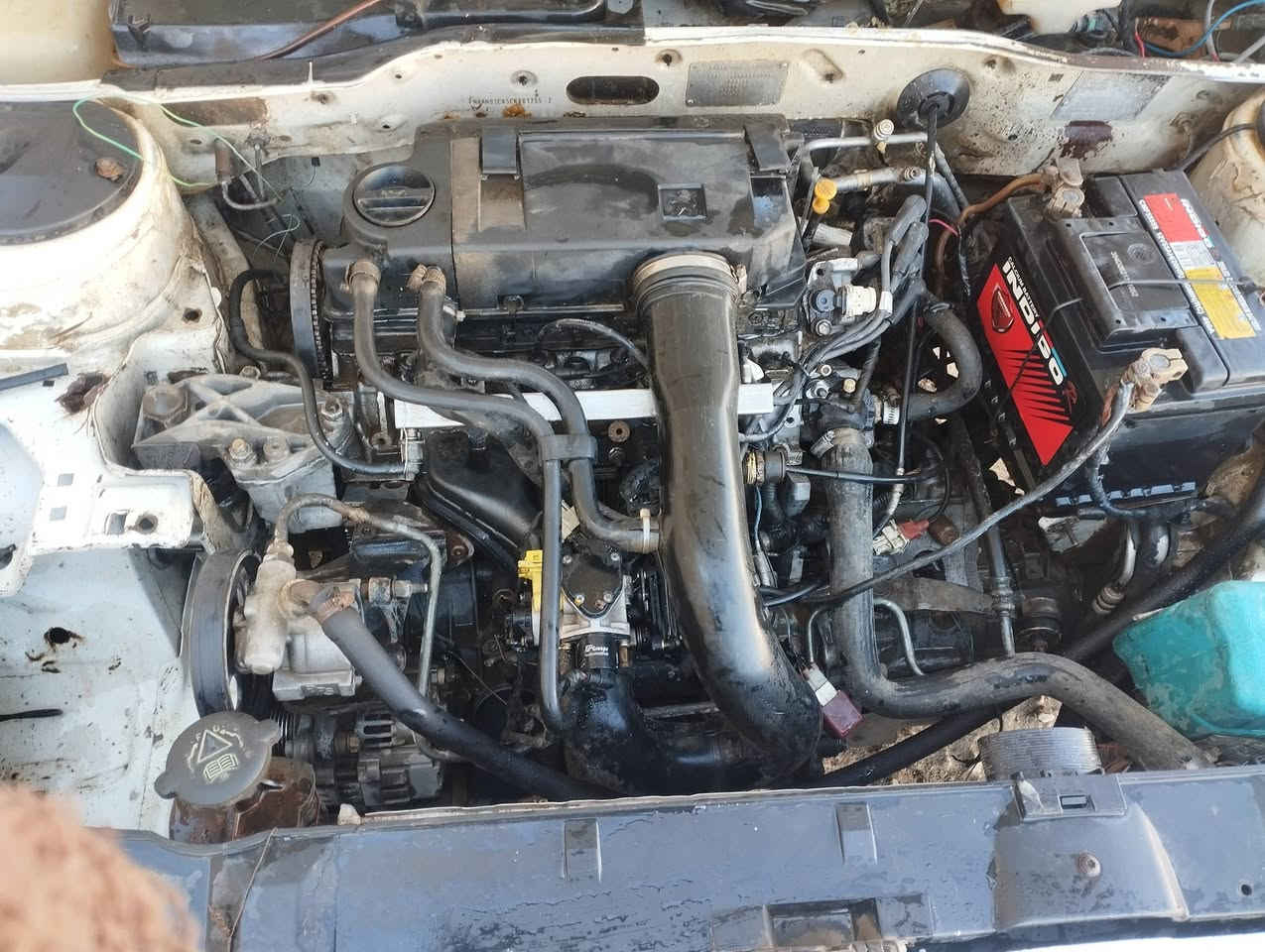 السلام عليكم
بيجو بارص موديل 12 مشروع وطني رقم بصره بأسمي  سنويه مانافذه لحد سنة 2028 بيه طخه بسيط بالباب الخلف السائق للاستفسار الاتصال على الرقم ***********
