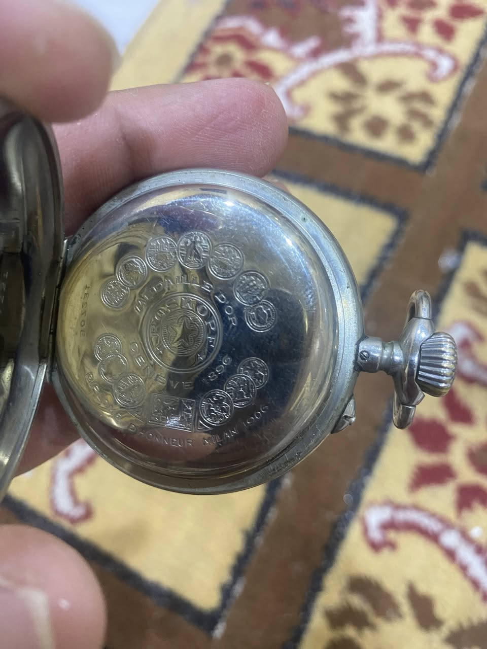 ساعه جيبيه شغاله
يوجد توصيل 
تواصل خاص


**إذا كنت صاحب هذا الإعلان وتريد حذفه لأي سبب، رجاءا أرسل رسالة إلى الدعم الفني**