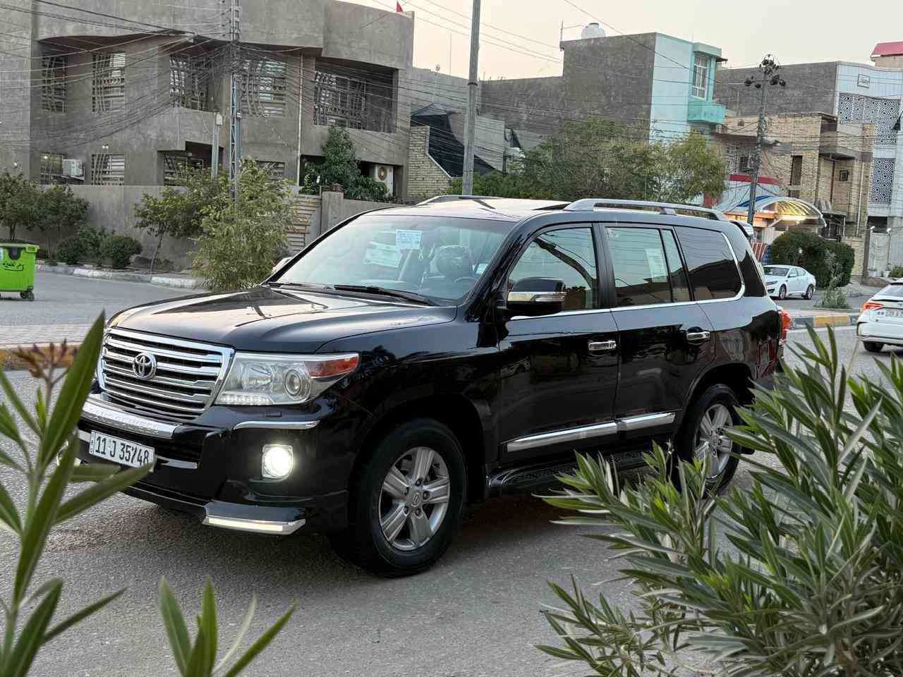 السلام عليكم رمضان كريم *********** لاندكروز السعر٣٥٥
بيع او مراوس حسب لقناعه موديل ٢٠١٢ مكفوله كفاله عامه بريم موصفات السياره فول ١/١ فتحه سقف بصمه كشنات كهربائيه جلد مشمشي شاشه وكامرا وحساس خلفي مري شفط قلاب تحكم ستيرن مثبت سرعه ٧ راكب ٣ قطع تبريد لايت زنون محرك ٦سلندر مواصفات لسياره مكينه وكير وحداديه وتبريد عله وضع لشركه رقم بغداد انكليزي باسمي تحويل مباشر سنويه وهزه جديده سياره في كربلاء
