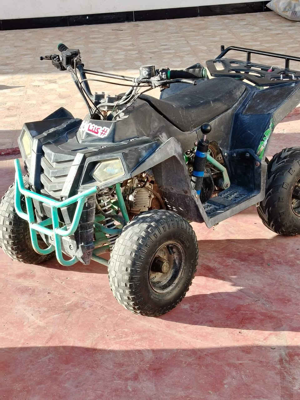 سلام عليكم دراجه رباعيه كامله شلعه ومعدل 
سعر 500بيه مجال 
***********
