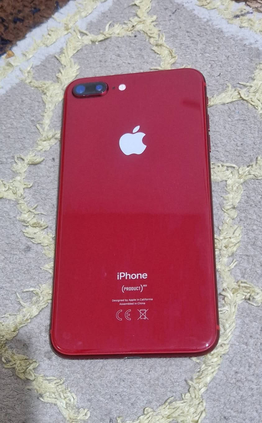 اي فون ٨ بلاص ذاكرة ٦٤ السعر ١٢٥ ألف قفل *********** شراي اتصل مكاني بغداد جهاز نظيف جدا مداخل اي تصليح
